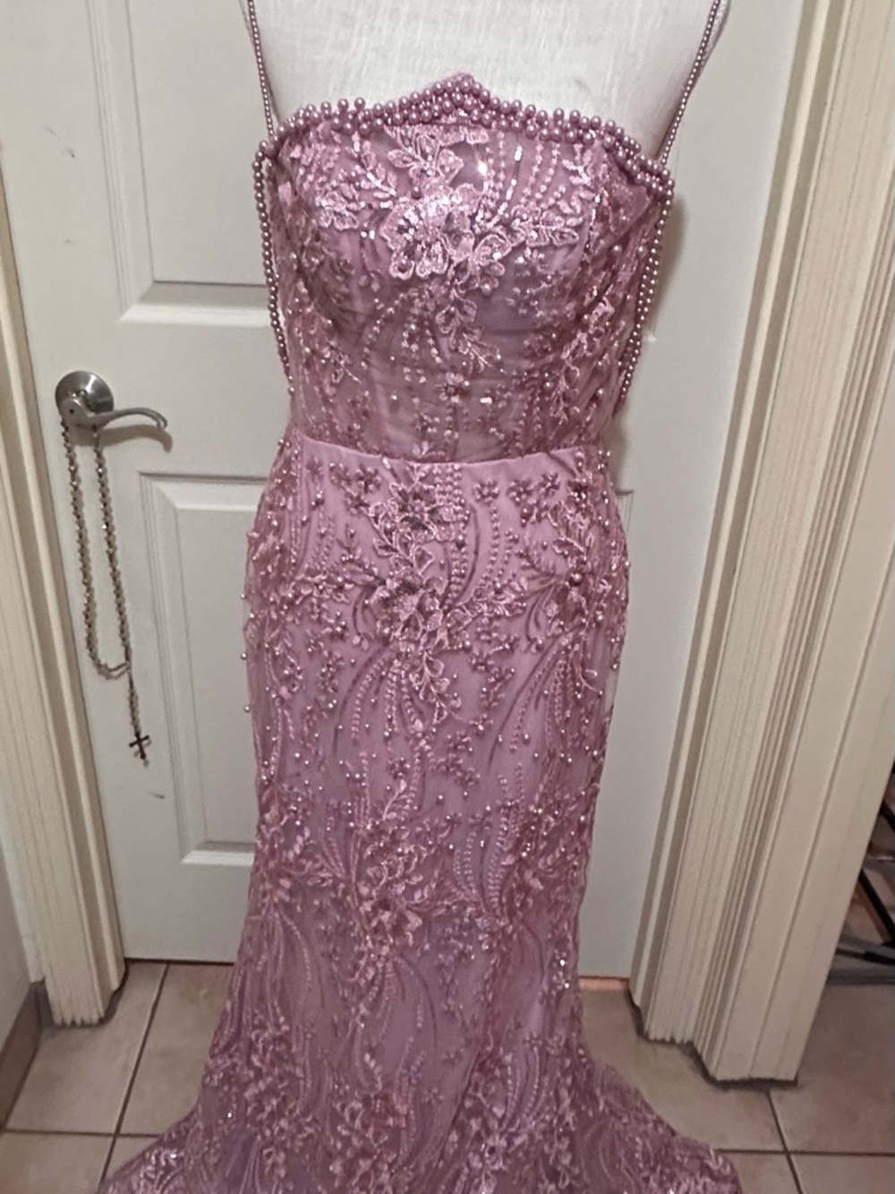Elegant Pink Beaded Lace Evening Dress